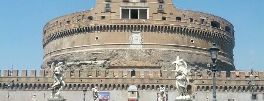 Castel Sant'Angelo is one of The Bucket List.