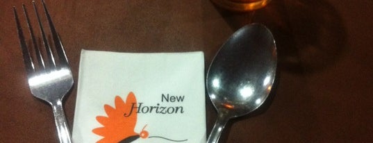New Horizon Garden Restaurant is one of Makan Makan Sambil Jalan.