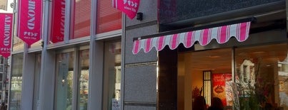 Almond is one of Tokyo Gourmet 東京グルメ.