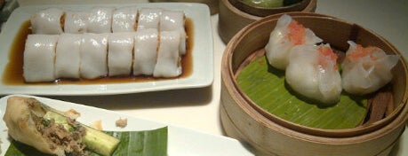 Yauatcha is one of Michelin star restaurants.