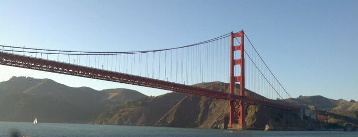 Ponte Golden Gate is one of Awesome Spot.