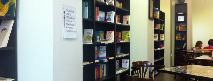La Qarmita Librería-Café is one of GF Granada.