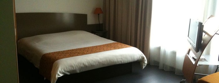 Adagio City Aparthotel Bordeaux Gambetta is one of My favorite Hotels in France..