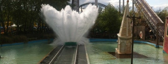Tidal Wave is one of Merlin UK Theme Parks & Attractions.
