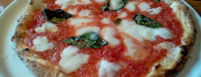 PIZZA SALVATORE CUOMO 代々木 is one of Buffet.