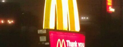 McDonald's is one of Lugares favoritos de Jeffrey.