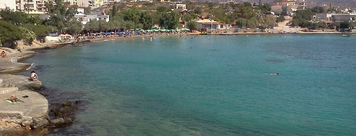 Ammoudi Beach is one of Spiridoula 님이 저장한 장소.