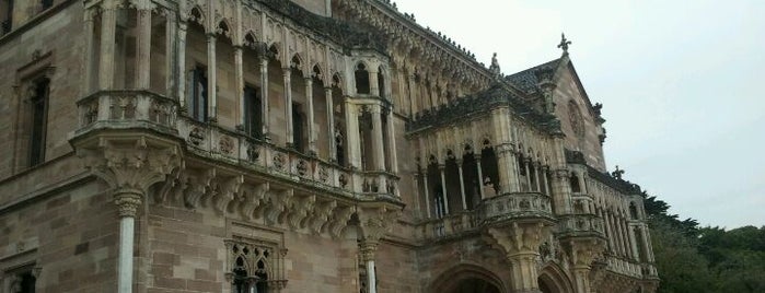 Palacio de Sobrellano is one of Comillas.