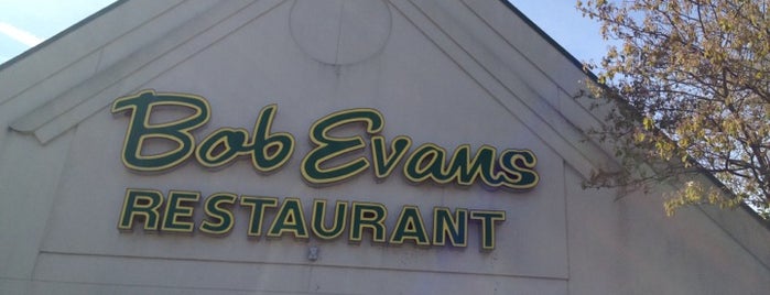 Bob Evans Restaurant is one of Lieux qui ont plu à C.