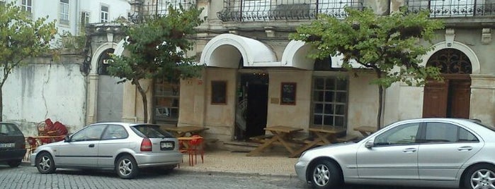 Tapas is one of Restaurantes.