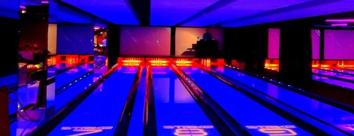 Strike Bowling Bar is one of Dasha’s Liked Places.