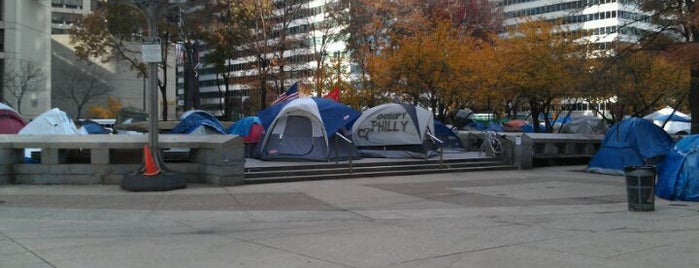 #OccupyPhilly is one of Brett : понравившиеся места.