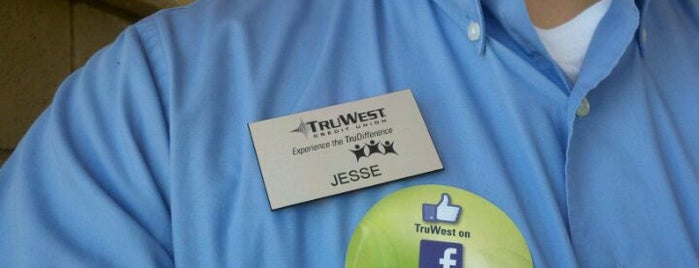 Truwest Credit Union is one of Lieux qui ont plu à Jeff.