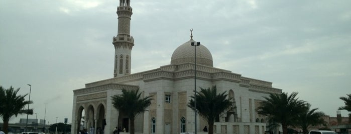 Al Fattan Mosque is one of Explore Dubai.