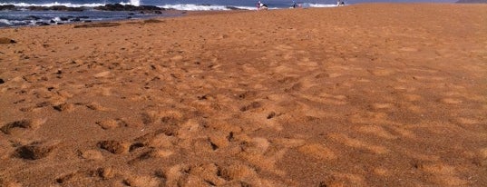 Umdloti Beach is one of Lugares favoritos de Andy.
