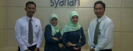 Bank Syariah Mandiri KCP Lambaro is one of Office Activities.