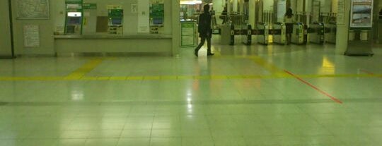 Keiyo Underground Marunouchi Exit is one of JR東京駅 改札口.