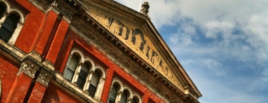 Victoria and Albert Museum (V&A) is one of Guide to London's best spots.