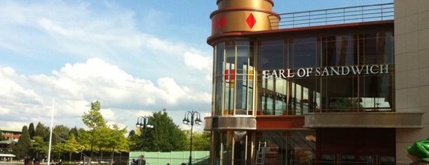 Earl of Sandwich is one of Guide to Disneyland Paris best spots.
