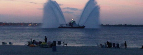 Breezy Point, NY is one of Bomb NY Beaches.