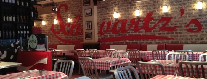 Schwartz's Deli is one of Paris.