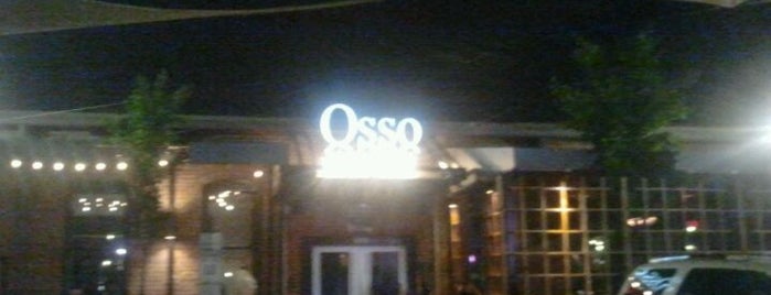 Osso Restaurant and Lounge is one of Malcolm'un Beğendiği Mekanlar.