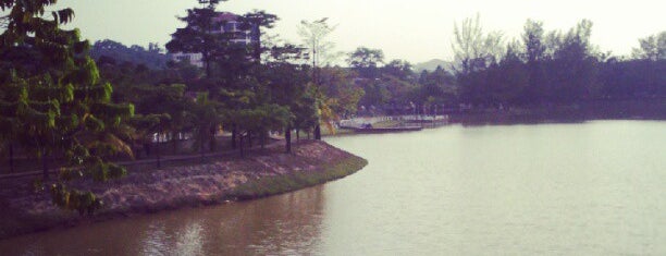 Taman Bandar is one of Tempat yang Disukai ꌅꁲꉣꂑꌚꁴꁲ꒒.