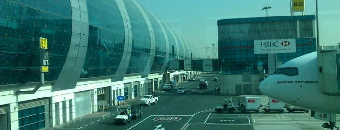 Aeroporto Internacional de Dubai (DXB) is one of honeymoon　list　in　Greece.