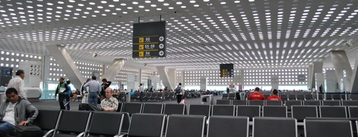 Flughafen Mexico Stadt (MEX) is one of Peru Trip.