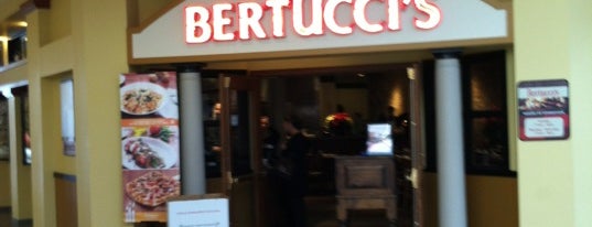 Bertucci's is one of Lieux qui ont plu à Daniel.