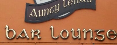 Aunty Lena's is one of สถานที่ที่ Tessa ถูกใจ.
