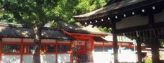 吉田神社 is one of 二十二社.