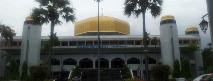 Masjid UKM is one of Masjid & Surau, MY #1.
