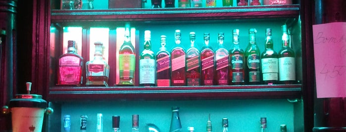 Liget Club & Bar is one of Budapešta.