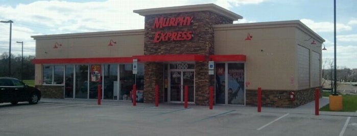 Murphy Express is one of สถานที่ที่ Rebecca ถูกใจ.
