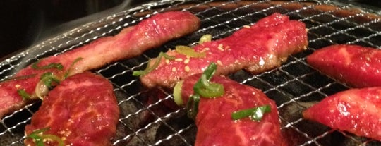 炭火焼肉 清次郎 is one of Solid Lunch Options in Kitashinchi Under ¥1,000.