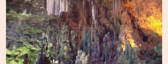 Castellana Caves is one of Assaggi di Puglia.