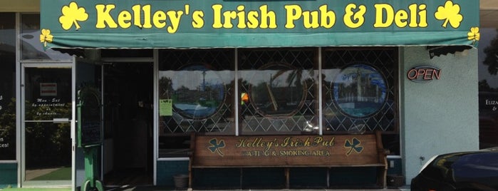 Kellys Irish Pub is one of Explore the Treasure Coast.