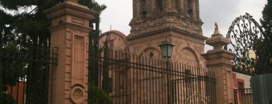 Templo de San Agustín is one of Tempat yang Disukai Moni.