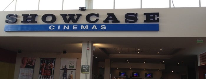 Showcase Cinemas is one of Locais curtidos por Sir Chandler.