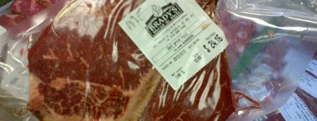 Brady's Meat & Deli is one of Locais curtidos por Joel.