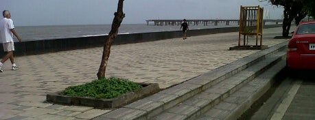 Worli Sea Face is one of Mumbai... The Alpha World City.