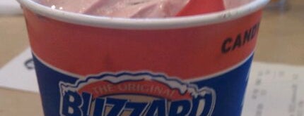 Dairy Queen is one of Adamさんのお気に入りスポット.
