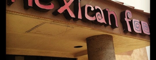 Bobby D's Mexican Restaurant is one of สถานที่ที่ Mike ถูกใจ.