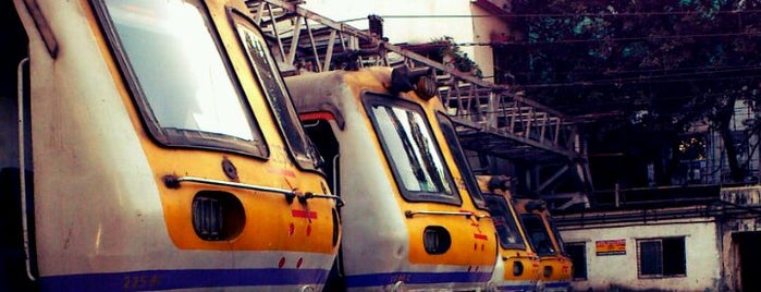 Churchgate Railway Station is one of Aamchi Mumbai #4sqCities.