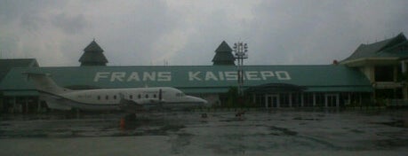 Frans Kaisiepo International Airport (BIK) is one of Airports in East Indonesia.
