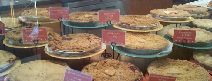 Grand Traverse Pie Co is one of Fave Food Joints!.