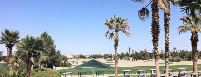 Rhodes Ranch Golf Club is one of Golfers Paradise.