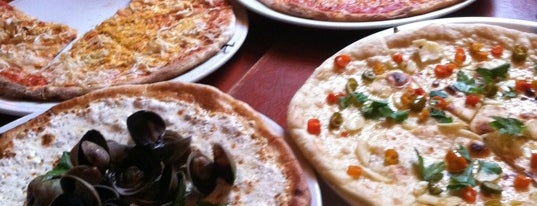 Otto Enoteca Pizzeria is one of NYC cheap food.