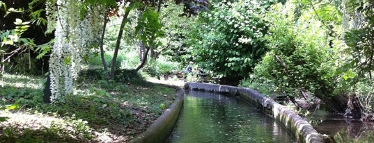 Jardin d'Acclimatation is one of Paris.